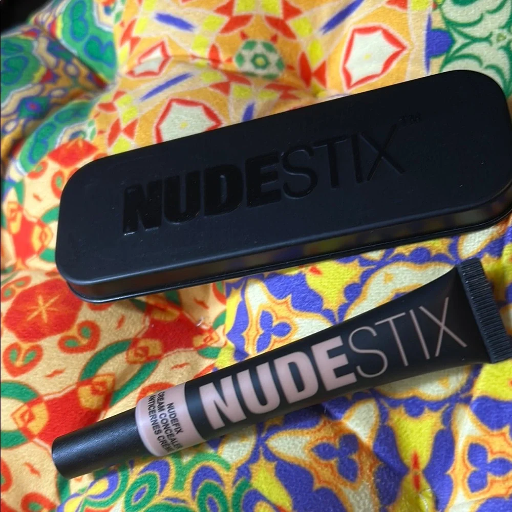 NUDESTIX Nude 4 cream concealer